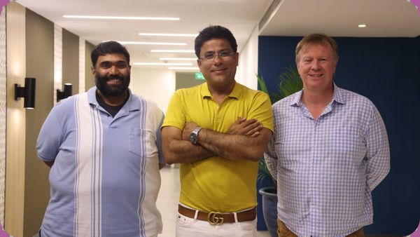 ஹாலிவுட் நிர்வாக தயாரிப்பாளர் நிக் துர்லோவ் ‘விருஷபா’ படத்தில் இணைந்துள்ளார் !!