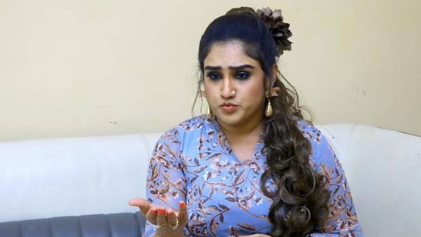 பாக்கத்தான் நான் அப்படி.. எனக்கு இப்படி ஒரு நோய் இருக்கு.. ஷாக் கொடுத்த வனிதா விஜயகுமார்!