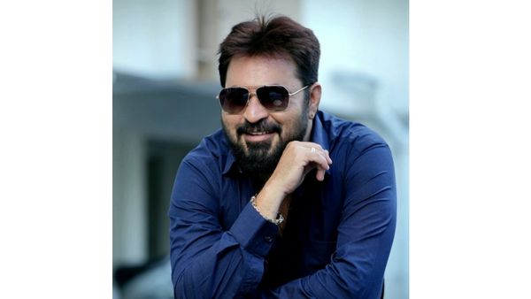 ரச்சிதா மகாலட்சுமி கொடுத்த வலி.. வாழ்க்கையே மாறிடுச்சி.. பிக்பாஸ் மேடையில் கலங்கிய தினேஷ்!