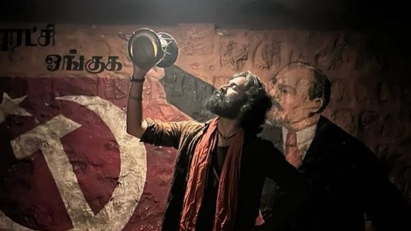 Captain Miller Dhanush - புரட்சி ஓங்குக... கேப்டன் மில்லர் போஸ்டர்.. கெத்து காட்டும் தனுஷ்..ரசிகர்கள் வரவேற்பு