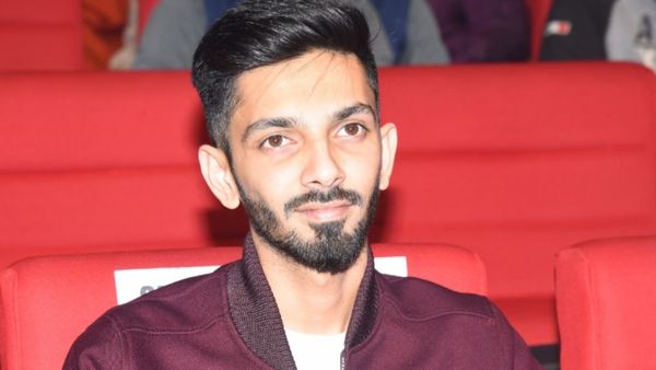 33 வயதுதான் ஆகுது.. இவ்வளவு சொத்தா.. வெயிட் பார்ட்டியா மாறிட்டாரே.. அனிருத் சொத்து மதிப்பு தெரியுமா?