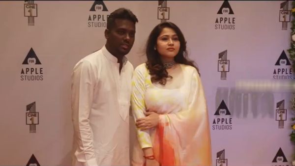 Theri Hindi Remake :பிரம்மாண்டமாக நடந்த தெறி இந்தி ரீமேக் பட பூஜை.. தயாரிப்பாளர் யார் தெரியுமா?