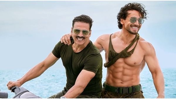 படே மியான் சோட் மியான் மேக்கிங் வீடியோ.. யப்பா செமயா உழைச்சிருக்காங்களே