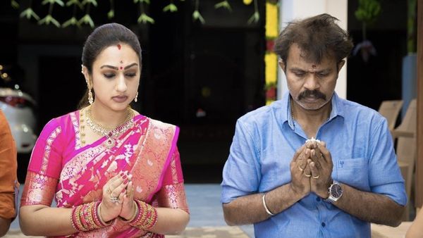 22 ஆண்டு திருமண வாழ்க்கை.. கணவரை டாடினு செல்லமா கூப்பிடுவேன்.. ப்ரீத்தா பேட்டி!