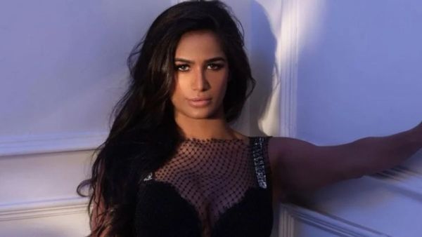 Poonam Pandey: வெறும் 25 லட்சத்துக்கு செத்த மாதிரி நடித்த பூனம் பாண்டே?.. விளாசி தள்ளிய விமர்சகர்!
