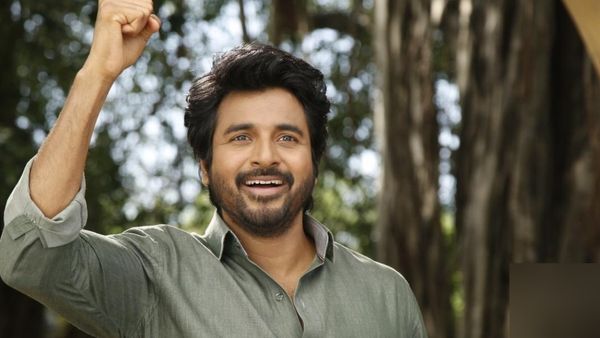 Sivakarthikeyan - இப்போ 25 கோடி ரூபாய்.. முதல் படத்துக்கு சிவகார்த்திகேயன் சம்பளம் என்ன தெரியுமா?