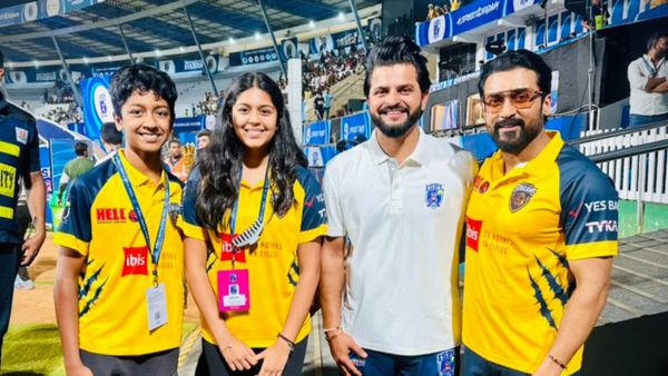 அடடே.. என்னம்மா வளர்ந்துட்டாங்க.. சுரேஷ் ரெய்னாவோட சூர்யா பொண்ணும் பையனும்.. சூப்பர் பிக்!