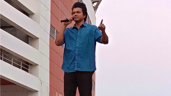 ஒருபாடு.. ஒருபாடு சந்தோஷங்கள்.. மலையாளத்தில் பேசிய விஜய்.. சேட்டன், சேச்சிகள் செம ஹேப்பி!