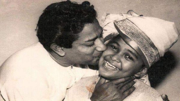 சிவாஜி கணேசன் முத்தம் கொடுத்த அந்த சிறுவன் யார்? இப்போது தமிழ் சினிமாவின் சிறந்த நடிகர்!