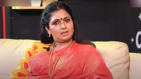 ஒரு பொண்ணுக்கு வரக்கூடாத பிரச்சனை.. அவர் சொன்னதுக்காக அப்படி நடிச்சேன்.. நடிகை புவனேஸ்வரி வேதனை!