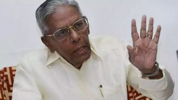 அரசியலில் மட்டுமில்லை திரைத்துறையிலும் கில்லிதான்.. ஆர்.எம்.வீரப்பன் தயாரித்த படங்கள் தெரியுமா?