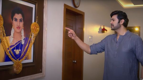 உன் சாவுக்கு நான் தான் காரணம்.. போட்டோ முன் கதறும் எழில்..நினைத்தேன் வந்தாய் இன்றைய எபிசோட்!