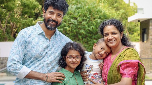 மீண்டும் ஆண் குழந்தைக்கு அப்பாவான சிவகார்த்திகேயன்.. ஆராதனா, குகனுக்கு தம்பி பாப்பா பொறந்தாச்சு!