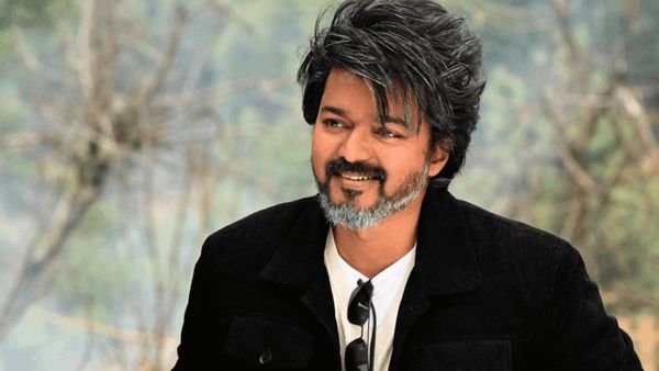 அமெரிக்கா செல்கிறாரா தளபதி விஜய்?.. இதுதான் காரணமா?.. வெளியான தகவல்