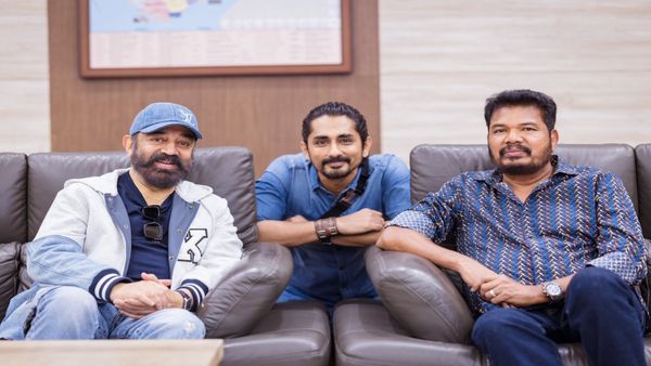 தயவு செய்து அதை கேட்காதீங்க.. செய்தியாளர் கேட்ட கேள்வியால் பதறிய கமல்!