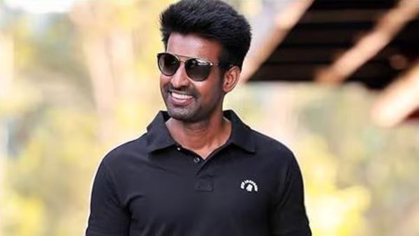 நானும் வரேன்.. நடிப்பதற்காக ஸ்டூடியோ வாசலில் கெஞ்சிய சூரி.. இவ்வளவு கஷ்டப்பட்டிருக்காரா?