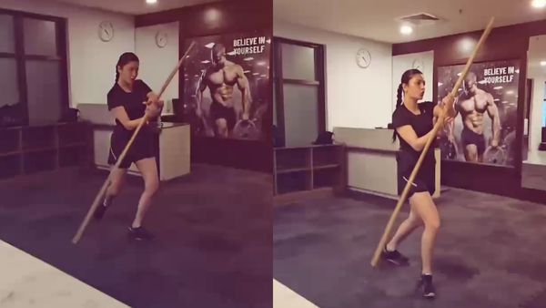 மாளவிகா மோகனனை தொடர்ந்து கம்பு சுத்தும் ஸ்ருதிஹாசன்.. ’கூலி’ படத்தில் ஆக்‌ஷன் பிளாக் இருக்கா?