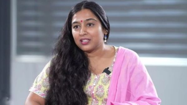 மலையாள நடிகர்களுக்கு முதுகெலும்பு கிடையாது.. நடிகை பத்மபிரியா அதிரடி கருத்து!