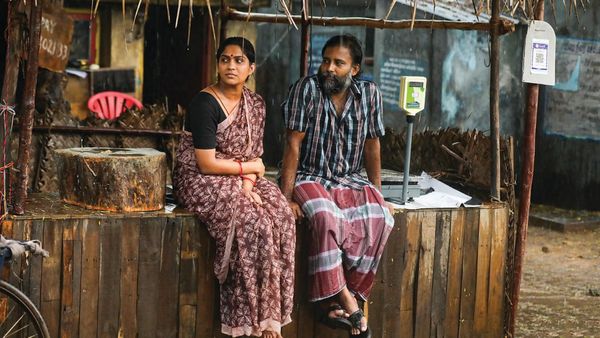 அட்ஜெஸ்ட்மெண்டா? தப்பு தப்பா பேசுறாங்க.. லப்பர் பந்து பட நடிகை மீது வழக்குப்பதிவு!