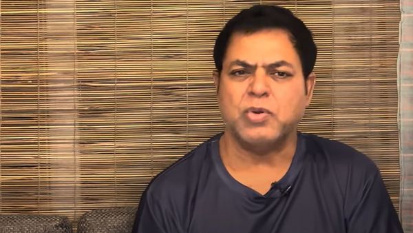 BB 8: பெண்கள் எல்லாம் மக்குங்க.. கூத்தடுச்சுட்டு இருக்கு - சொந்த கருத்தையும் கொட்டிய ஜேம்ஸ் வசந்தன்!