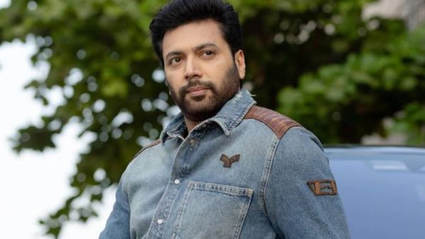 Jayam Ravi: டைரக்டராக களமிறங்கும் ஜெயம் ரவி.. அட ஹீரோ இந்த நடிகரா.. அடிதூள்!