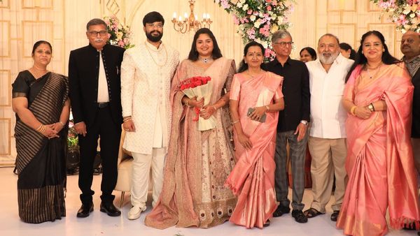 தயாரிப்பாளர் ரவி மகள் திருமணம்.. சென்னையில் நடந்த ரிசப்ஷன்.. அட இவங்கல்லாம் வந்துருக்காங்களா!