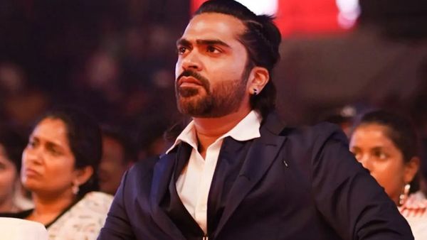 காதலிச்சு ஏமாத்தி இருக்காங்க.. அது தாங்க முடியாத வலி.. உடைந்து பேசிய சிம்பு!