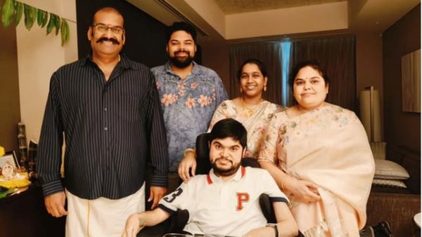 நெப்போலியன் மகன் கொண்டாடிய ‘தல’ பொங்கல்.. மனைவி மற்றும் குடும்பத்துடன் எப்படி இருக்காரு பாருங்க!