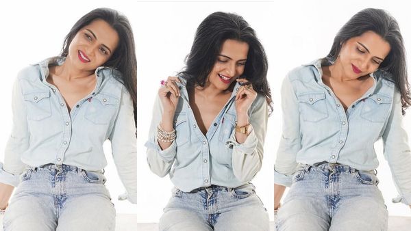 Dhivyadharshini: சட்டை பட்டனை கழட்டி அட்டகாசமான போஸ்.. டிடியை பார்த்து உருகும் ஃபேன்ஸ்!