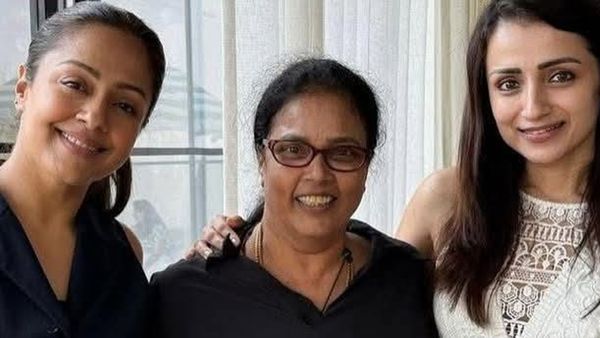 நடிகைகளுக்கு விருந்து வைத்த சூர்யா - ஜோதிகா.. யார் யார் எல்லாம் வந்தாங்க தெரியுமா?