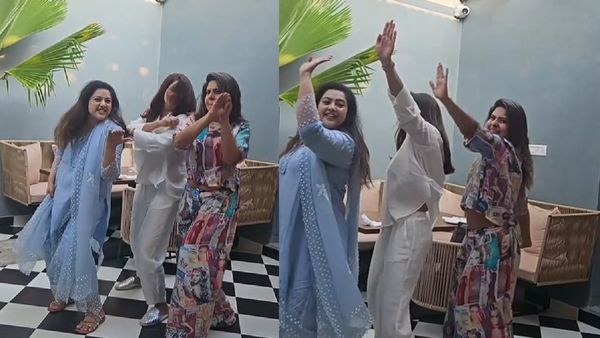 என்னடா மச்சான் வசனமே புரியல.. பேசாம படத்தை பாருடா.. கை தூக்கி ஆட்டம் போட்ட மூனு ஹீரோயின்கள்!