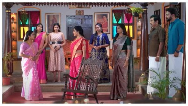 சாமுண்டீஸ்வரி கொடுத்த ஷாக்.. கார்த்திக் சமாளிக்க போவது எப்படி? கார்த்திகை தீபம் சீரியல்!