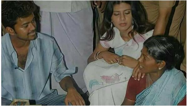 விஜய்யுடன் ஸ்வர்ணாமல்யா... போட்டோவிற்கு பின்னால் இருக்கும் கதை!