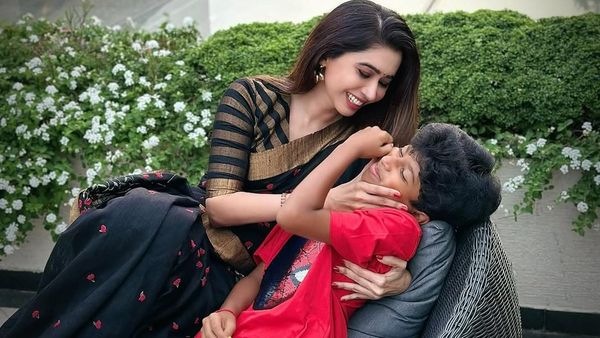 எங்கே இருக்க வேண்டுமென தெரியும்.. ஆர்த்தி ரவி சூப்பரா சொல்லிருக்காங்களே ப்பா.. ட்ரெண்டாகும் பதிவு