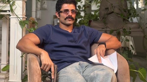 கிங்டம் படத்துக்கு தடை.. ED அலுவலகத்தில் விஜய் தேவரகொண்டா ஆஜர்.. ஆடியில் அடுத்தடுத்து அடி வாங்குறாரே!