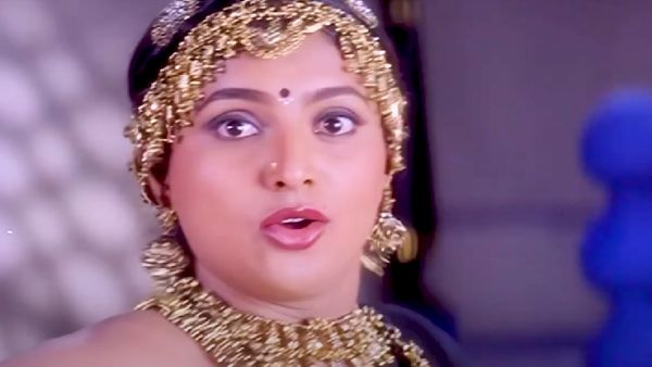 Thaththuvamasi : ரோஜா இறங்கி குத்திய கிளாமர் பாட்டில்.. இப்படி ஒரு வாழ்க்கைத் தத்துவமா..