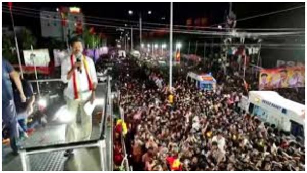 Vijay campaign: விஜய் பிரச்சார கூட்டத்தில் நெரிசல்.. குழந்தைகள் உட்பட மக்கள் பலி.. எங்கும் மரண ஓலம்