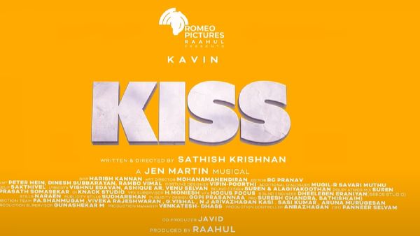 லைட்டா போதை.. யாருன்னே தெரியாத பெண்ணுடன் நடுக்கடலில் ஃப்ரென்ச் கிஸ் அடித்த நடிகர்!