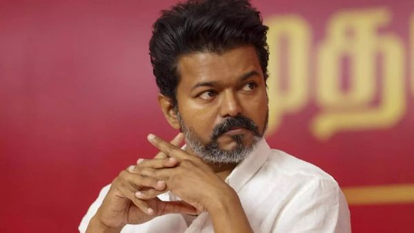 விஜய்க்காக நாள் தோறும் அன்னதானம் செய்யும் ரத்த உறவு.. எல்லாம் நல்லதுக்கு தான்!