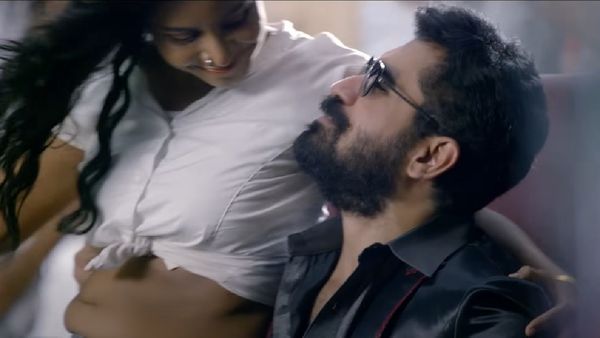 Thaththuvamasi 6: சமூக நீதி குறித்து தவறான கருத்து.. விஜய் ஆண்டனியின் கிளாமர் பாட்டில் இப்படியா?