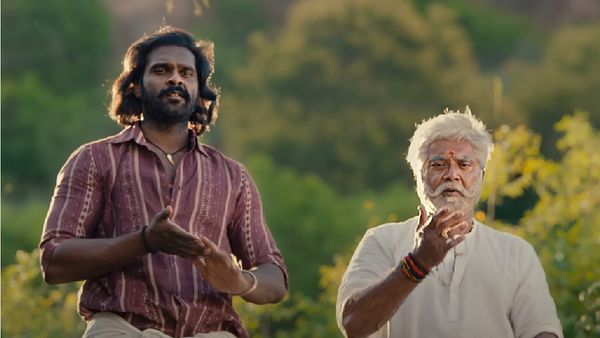 Kombu Seevi Teaser: பாகிஸ்தான் மீது குண்டு போட கை கோர்த்த சரத்குமாரும் விஜயகாந்த் மகனும்.. கொம்பு சீவி டீசர்