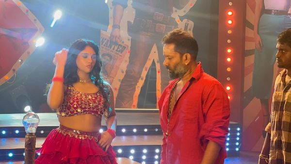 ஐட்டம் பாட்டில் கிளாமர் ஆட்டம் போடும் ஜோவிகா விஜயகுமார்.. இன்ஸ்டாகிராம் ரிலீஸ் ஆன குட்டி வீடியோ!