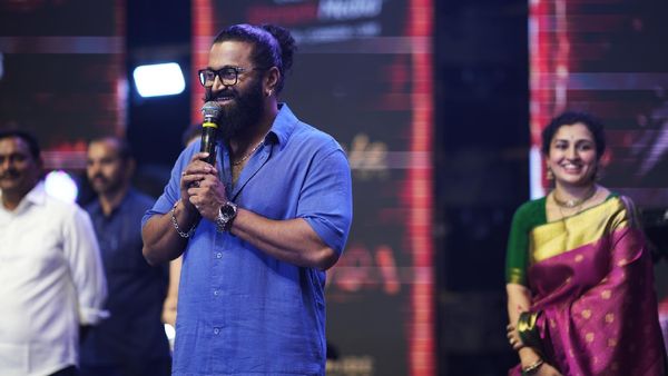 16 கோடியே எனக்கு பெரிய பட்ஜெட் தான்.. மனைவி கொடுத்த தைரியம்.. ரிஷப் ஷெட்டி எமோஷனல் பேச்சு!