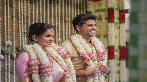 முகூர்த்த நேரம் வந்துடுச்சு இன்னும் வரல.. ஓடி போயிட்டியா.. சம்யுக்தாவிடம் கணவர் இப்படி கேட்டிருக்காரே ப்பா!