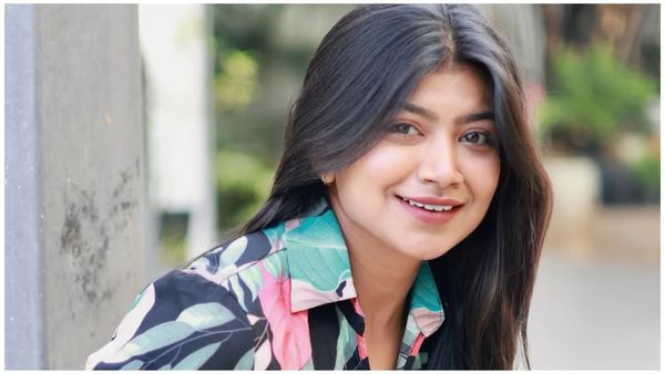 அய்யோ கடவுளே..தூக்கிட்டு தற்கொலை செய்து கொண்ட கலைஞர் டிவி சீரியல் நடிகை.. வீட்டில் பிணமாக மீட்பு