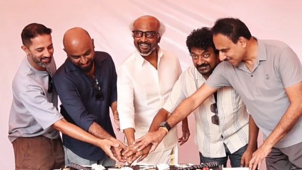 ரஜினிகாந்த் பிறந்தநாள்.. ஊருக்கே திருவிழா.. தலைவர் எங்கே எப்படி கொண்டாடிருக்காரு பாருங்க