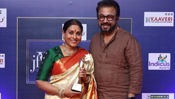 சரண்யா - பொன்வண்ணனின் காதலின் ஆரம்ப புள்ளி தெரியுமா? மகளுக்கே நிச்சயமானாலும் காவிய காதல் தான் போல