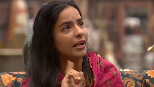 புருஷன் வேண்டாம்.. குழந்தை வேண்டும்.. அரோராவின் ஆசை நிறைவேறுமா.. இவ்வளவு ஓபனாவே சொல்லிட்டாங்களே