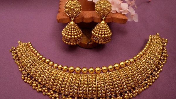 Chennai gold and silver rates reached new high due to Greenland issue