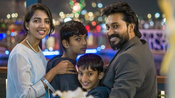 ஜாய் கிரிசல்ட்டா கதறினாலும் கண்டுகொள்ளாத மாதம்பட்டி ரங்கராஜ்.. முதல் மனைவியுடன் புத்தாண்டு கொண்டாட்டம்